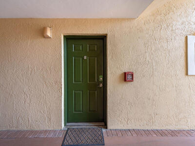 160 Yacht Club Way, Hypoluxo, FL 33462