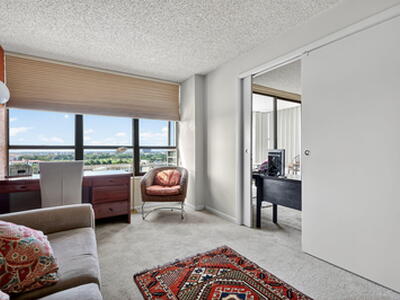 Hallandale Beach, FL 33009