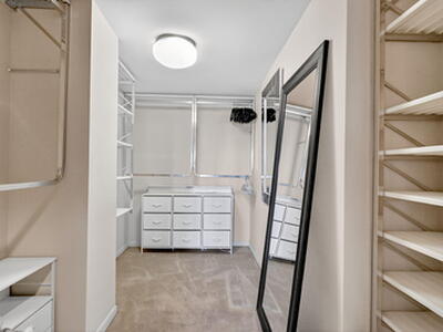 Hallandale Beach, FL 33009