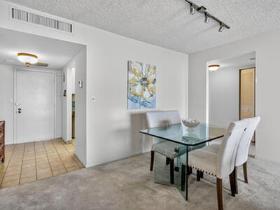 Hallandale Beach, FL 33009