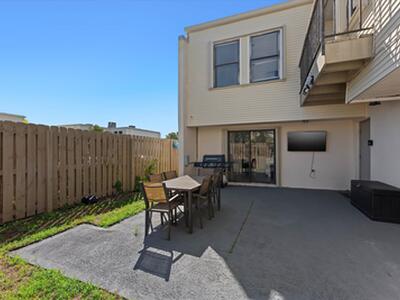 1596 Shaker Circle, Wellington, FL 33414