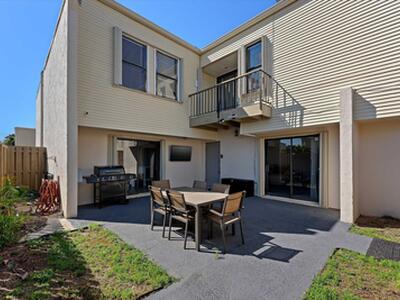 1596 Shaker Circle, Wellington, FL 33414