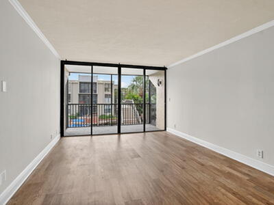 2 Royal Palm 2050 Way, Boca Raton, FL 33432