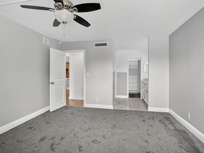 2 Royal Palm 2050 Way, Boca Raton, FL 33432