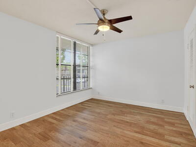 2 Royal Palm 2050 Way, Boca Raton, FL 33432