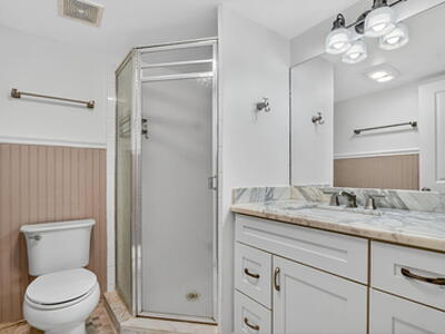 2 Royal Palm 2050 Way, Boca Raton, FL 33432