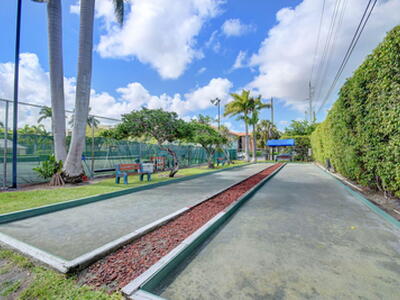 2 Royal Palm 2050 Way, Boca Raton, FL 33432