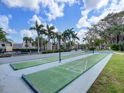 2 Royal Palm 2050 Way, Boca Raton, FL 33432