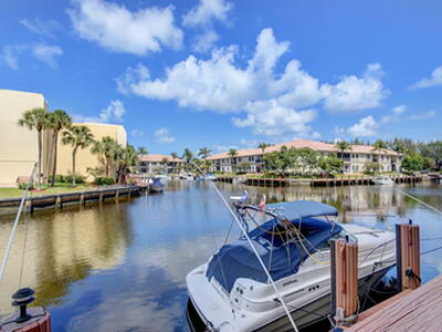 2 Royal Palm 2050 Way, Boca Raton, FL 33432