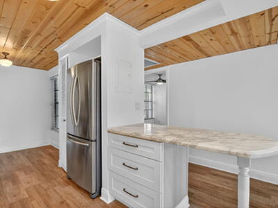 2 Royal Palm 2050 Way, Boca Raton, FL 33432