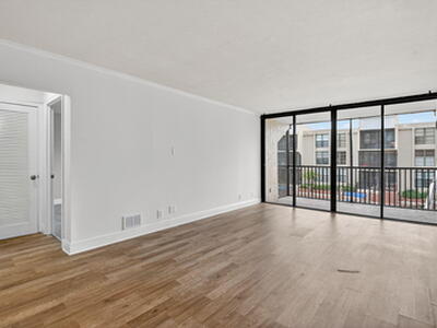 2 Royal Palm 2050 Way, Boca Raton, FL 33432