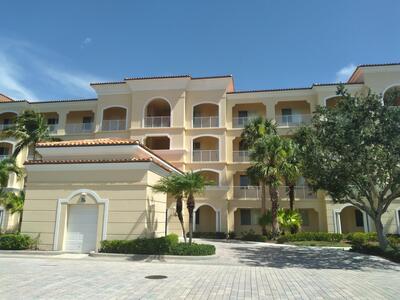 16 Harbour Isle Drive W, Fort Pierce, FL 34949