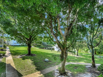 1215 Crystal B Way, Delray Beach, FL 33444