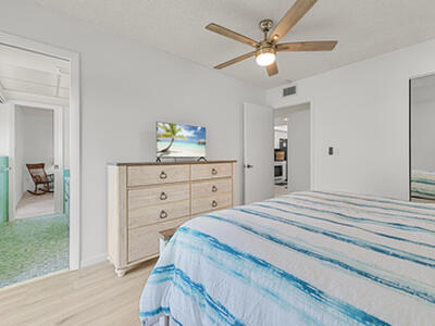 1075 SE Coral Reef Street, Port Saint Lucie, FL 34983