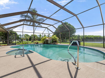 1075 SE Coral Reef Street, Port Saint Lucie, FL 34983