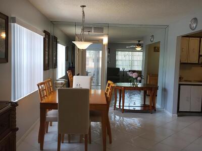 904 Flanders S, Delray Beach, FL 33484