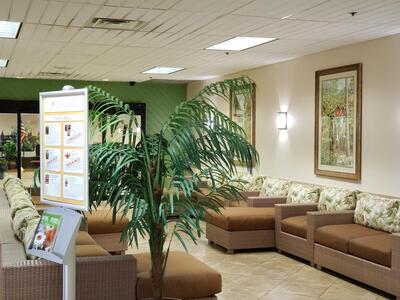 904 Flanders S, Delray Beach, FL 33484