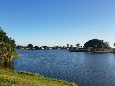 904 Flanders S, Delray Beach, FL 33484