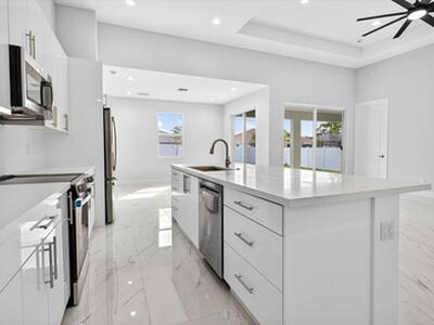 714 SW Broadview Street, Port Saint Lucie, FL 34983