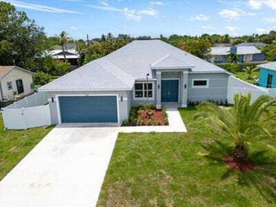 714 SW Broadview Street, Port Saint Lucie, FL 34983