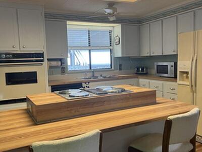 7761 SE Shenandoah Drive, Hobe Sound, FL 33455