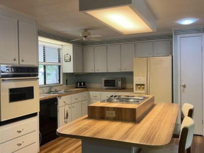 7761 SE Shenandoah Drive, Hobe Sound, FL 33455