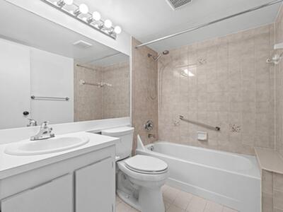 811 Sky Pine Way, Greenacres, FL 33415