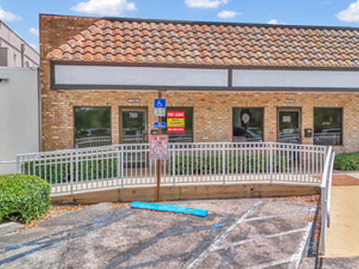 7600 Wiles Road, Coral Springs, FL 33067