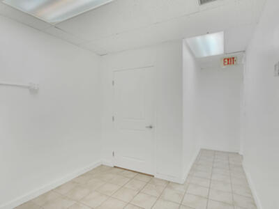 7600 Wiles Road, Coral Springs, FL 33067