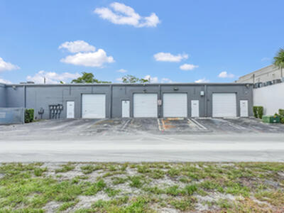 7600 Wiles Road, Coral Springs, FL 33067