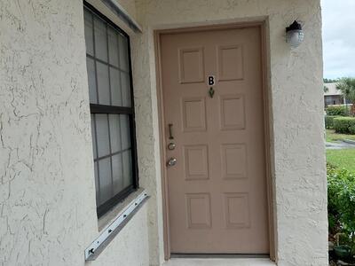 4225 S 57th Avenue, Greenacres, FL 33463