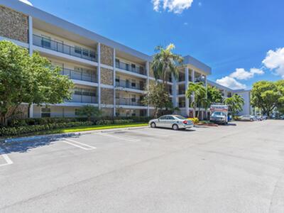 2800 N Palm Aire Drive, Pompano Beach, FL 33069