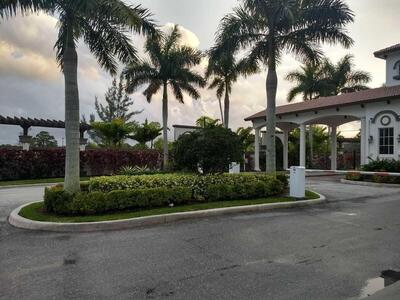 4182 Napoli Lake Drive, Riviera Beach, FL 33410