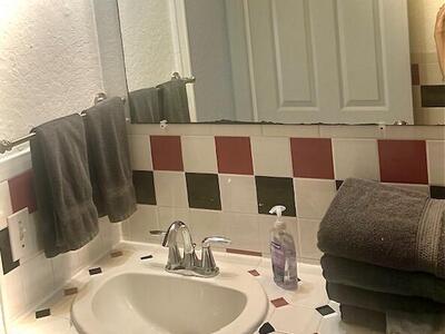 727 Penn Street, West Palm Beach, FL 33401