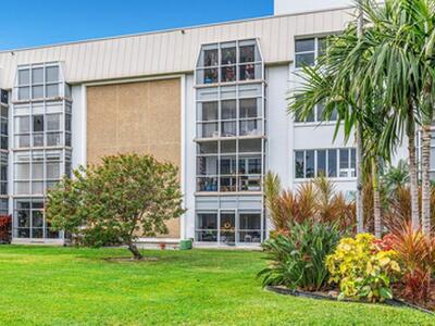 2970 NE 16th Avenue, Oakland Park, FL 33334