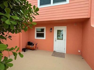 1000 Shorewinds Drive, Hutchinson Island, FL 34949