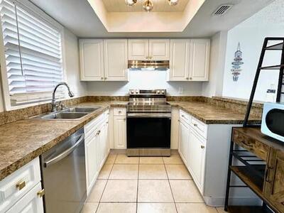 1000 Shorewinds Drive, Hutchinson Island, FL 34949