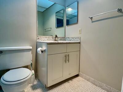 864 Flanders R, Delray Beach, FL 33484