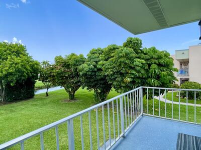 864 Flanders R, Delray Beach, FL 33484