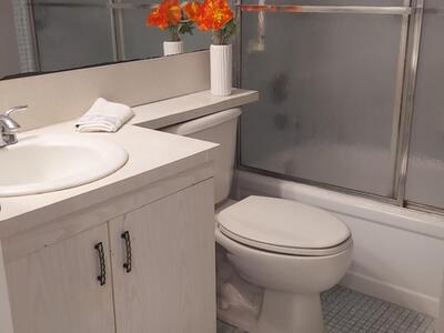 3076 Cornwall D, Boca Raton, FL 33434