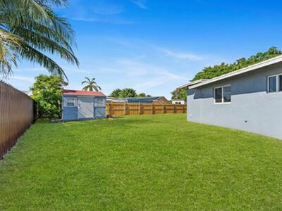 1721 SW 10th Street, Boca Raton, FL 33486