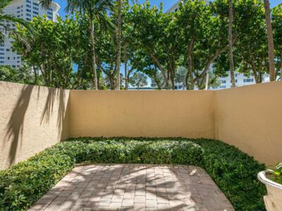 555 S Ocean Boulevard, Boca Raton, FL 33432