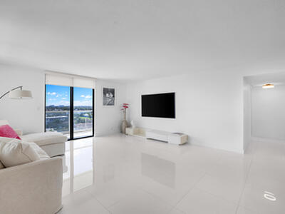 1000 S Ocean Boulevard, Pompano Beach, FL 33062