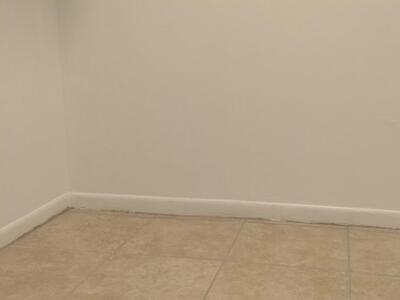 218 NE 12th Avenue, Hallandale Beach, FL 33009