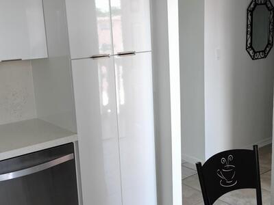 218 NE 12th Avenue, Hallandale Beach, FL 33009