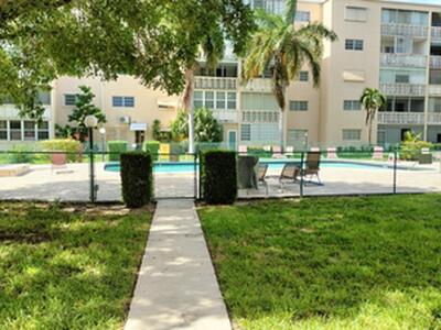 218 NE 12th Avenue, Hallandale Beach, FL 33009