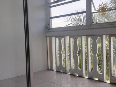 218 NE 12th Avenue, Hallandale Beach, FL 33009