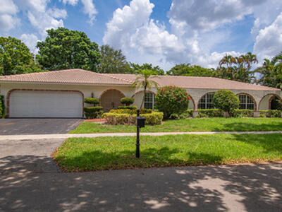 6749 S Grande Drive, Boca Raton, FL 33433