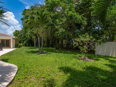6749 S Grande Drive, Boca Raton, FL 33433