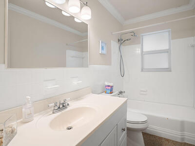 101 NE 11th Street, Delray Beach, FL 33444